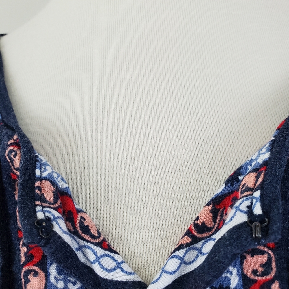 Max Studio Split Neck / Keyhole Top - Picture 5 of 12